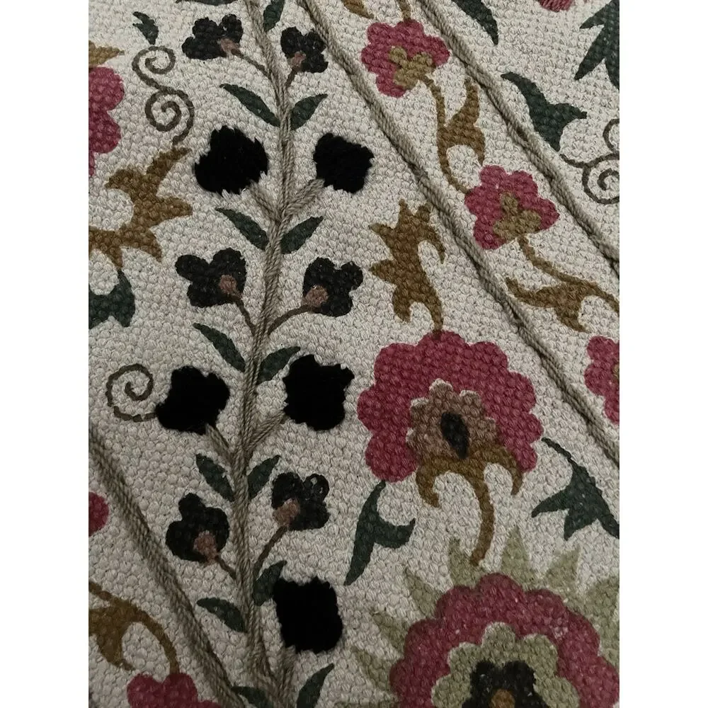 WORLD MARKET Kaza Floral Traditional Embroidered Cotton Handcrafted Area Rug 4x6 - Picture 7 of 11